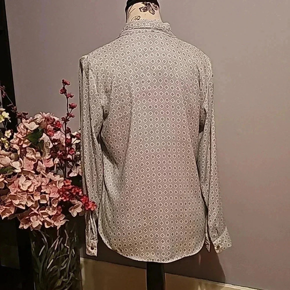 Ann‎ Taylor blouse - Picture 3 of 4